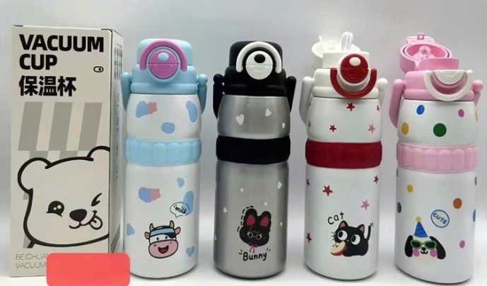 Bình nước 8928 - 700ml