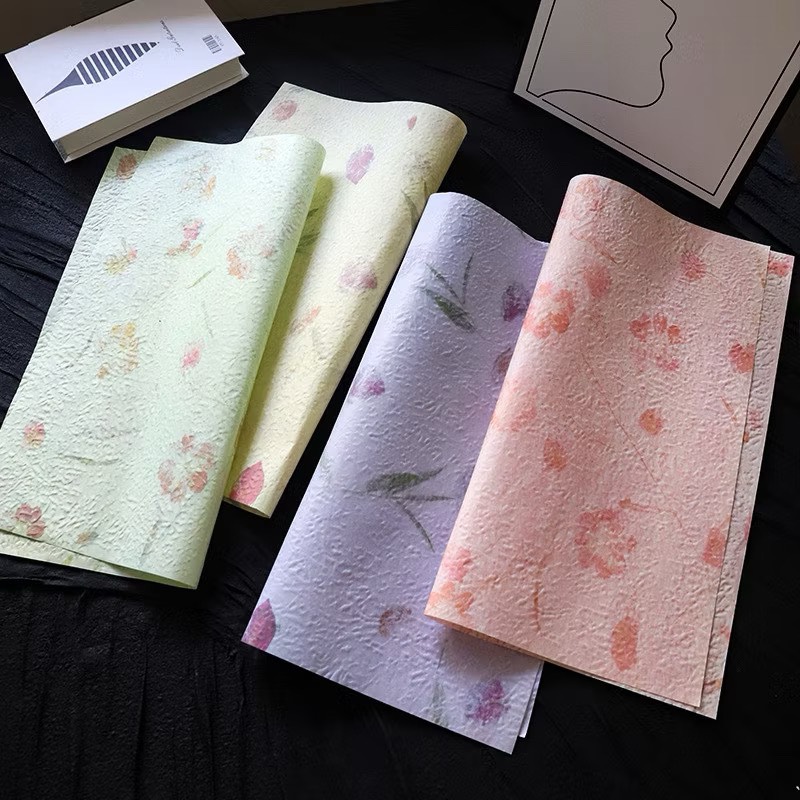 Giấy gói hoa dập nổi 53x50