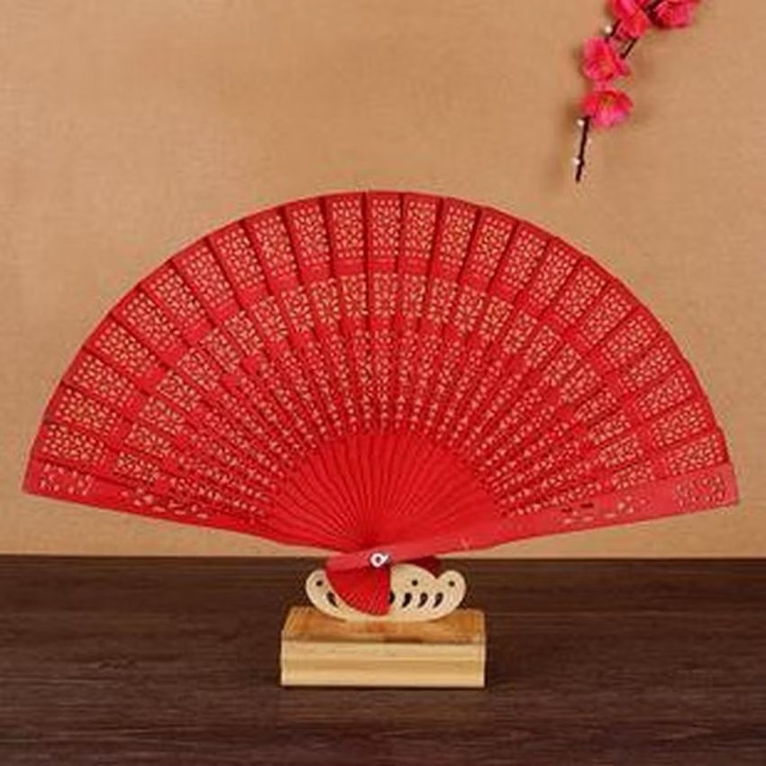 Quạt xếp gỗ đỏ